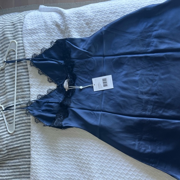 Ginia silk LITTLE MISS CHEMISE size medium - Picture 8 of 8